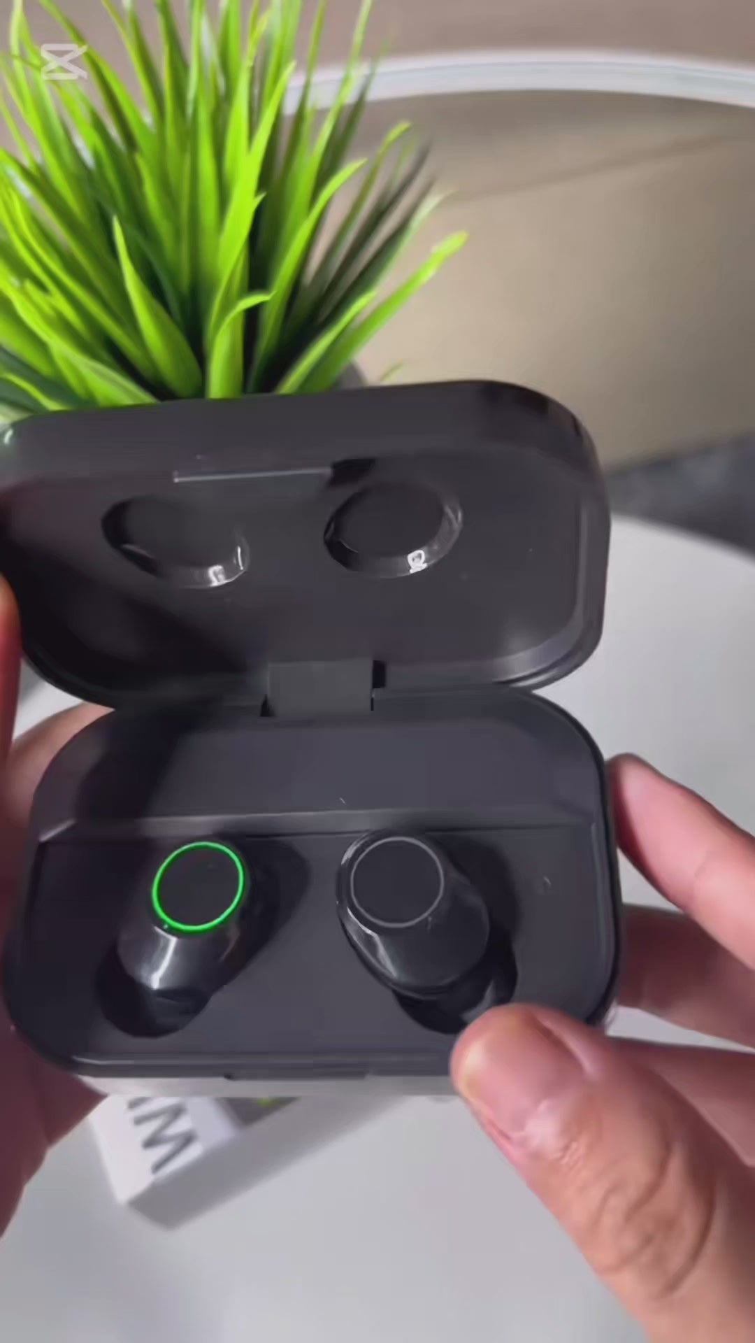 Auricolari Wireless Bluetooth 5.3 con Display LED Intelligente di carica
